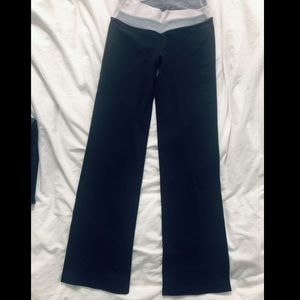 Lululemon Groove Pant Size 4 Black Wrap Front